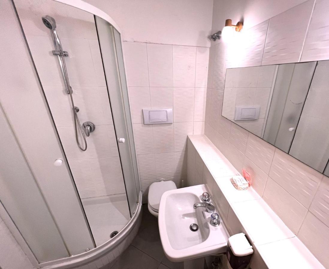 Booking Inn Settembre 95 Roma Exterior foto